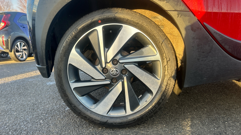 Toyota Aygo X 1.0 VVT-i Edge 5dr Auto Petrol Hatchback